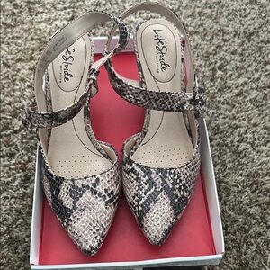 Life Stride Snakeskin Pattern Slingback Heels